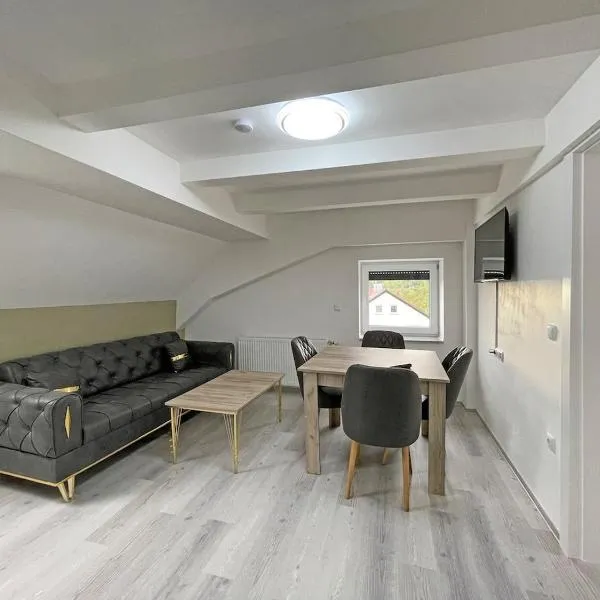 Schickes Apartment für 3 Personen Plus Schlafcouch，位于Bernstadt的酒店