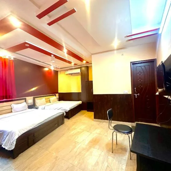 Hotel Airport Fly Inn，位于勒克瑙的酒店