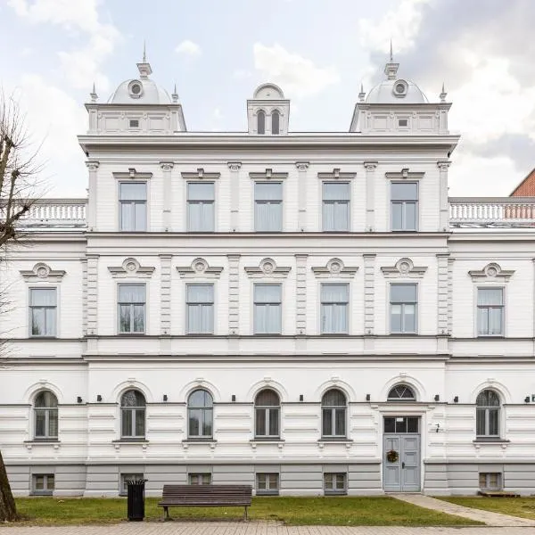 Roze Kurmajas Apartments，位于利耶帕亚的酒店