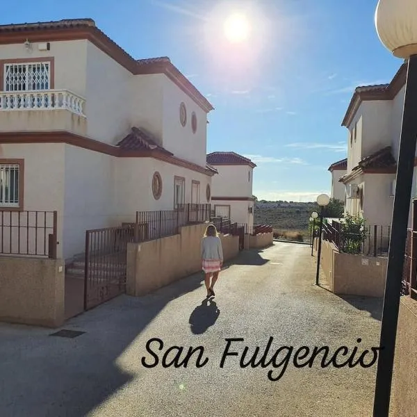 Casa ODIE，位于San Fulgencio的酒店