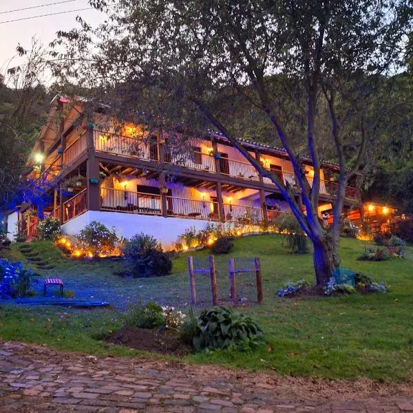 Ecohotel atawa，位于El Hato的酒店