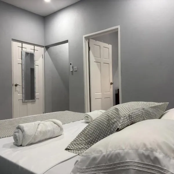 Hilltop Condos Unit #2，位于格罗斯岛的酒店