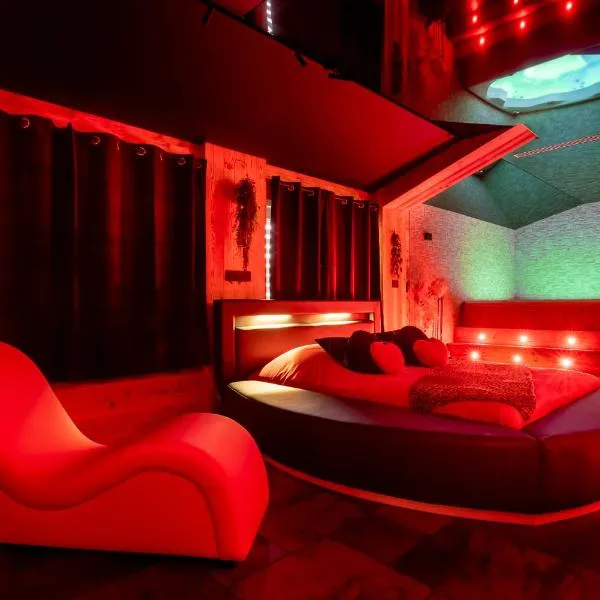 Love Room Tentation，位于奥尔南的酒店