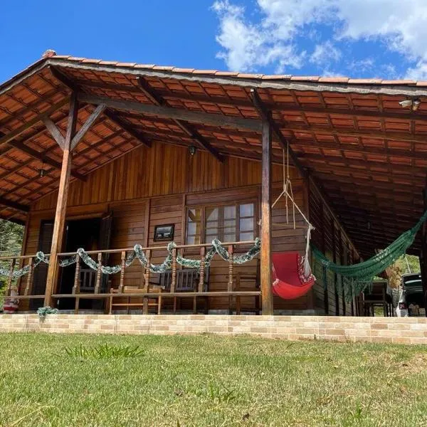 Chalet Tons da Bocaina，位于巴纳纳尔的酒店