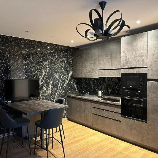 Magic Place Bergamo! Beauty Nest Apartment in the heart of the city，位于贝加莫的酒店