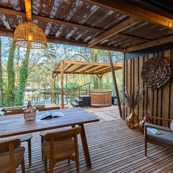 Camping d'Aleth en forêt de Brocéliande，位于Saint-Malo-de-Beignon的酒店