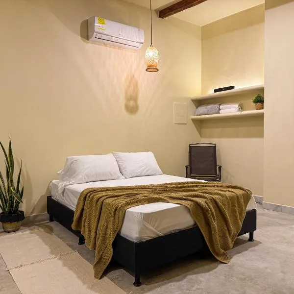 Cabaña Privada con Jacuzzi en la Hacienda Nápoles，位于多拉代尔的酒店