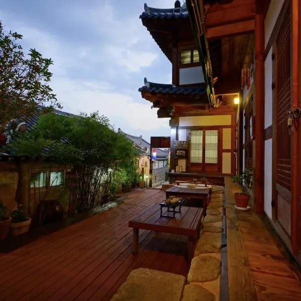 Millennial Morning Hanok Jeonju，位于全州市的酒店