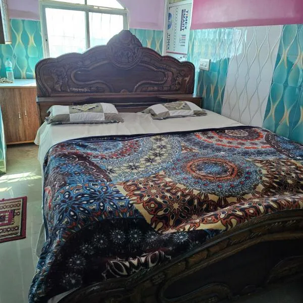 Texoya Zostellers Homestay，位于Bihār Sharīf的酒店