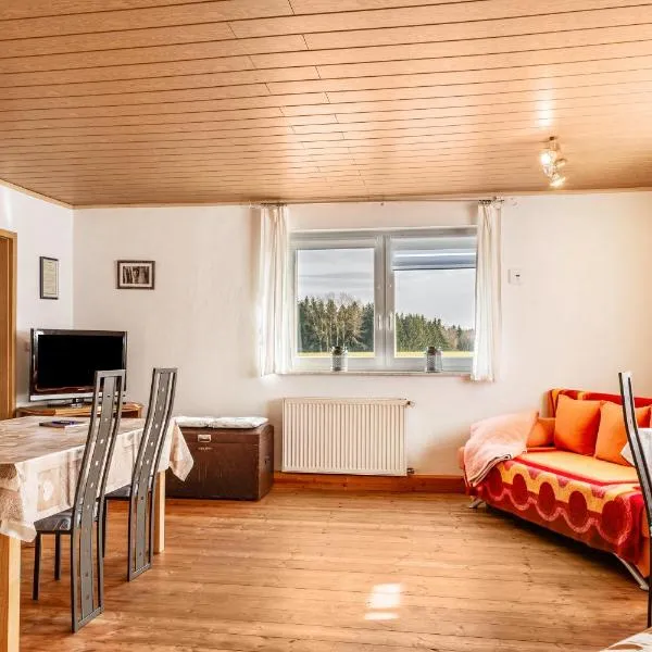 Möblierte Wohnung Ferienwohnung，位于Aicha vorm Wald的酒店