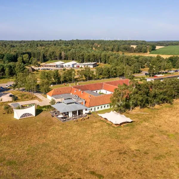 Hotelcamp Reinsehlen，位于施内沃丁根的酒店