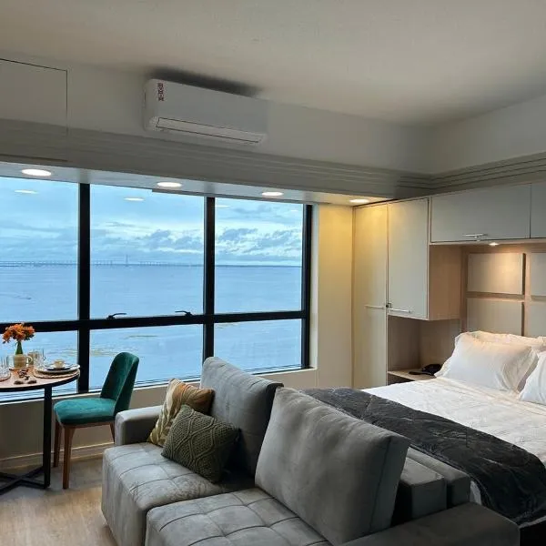 Flat de Luxo no Tropical - Vista Para Rio，位于马瑙斯的酒店