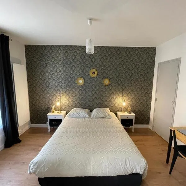 Au coeur de Chantilly, près de Paris et du Parc Astérix，位于尚蒂伊的酒店