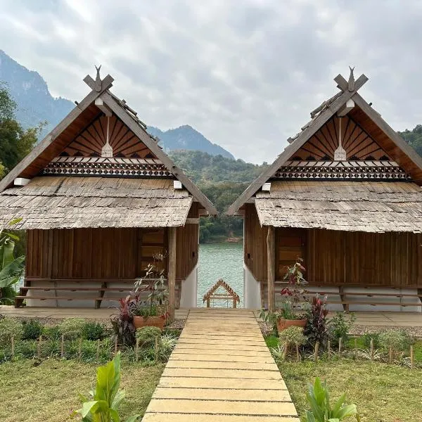 The River Huts，位于Nongkhiaw的酒店