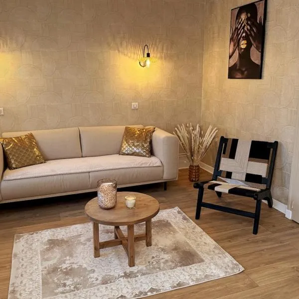 Maison cosy à Moyvillers classée de tourisme 3 étoiles，位于Moyvillers的酒店