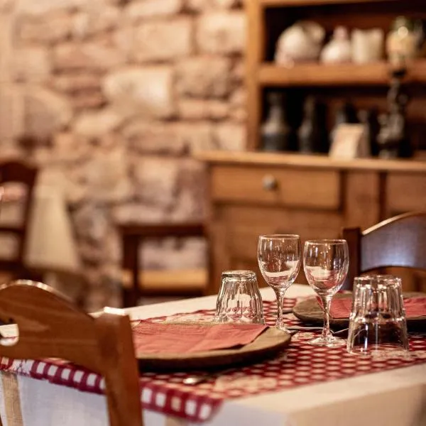 Auberge du Ruxelier J&D，位于Cheniménil的酒店