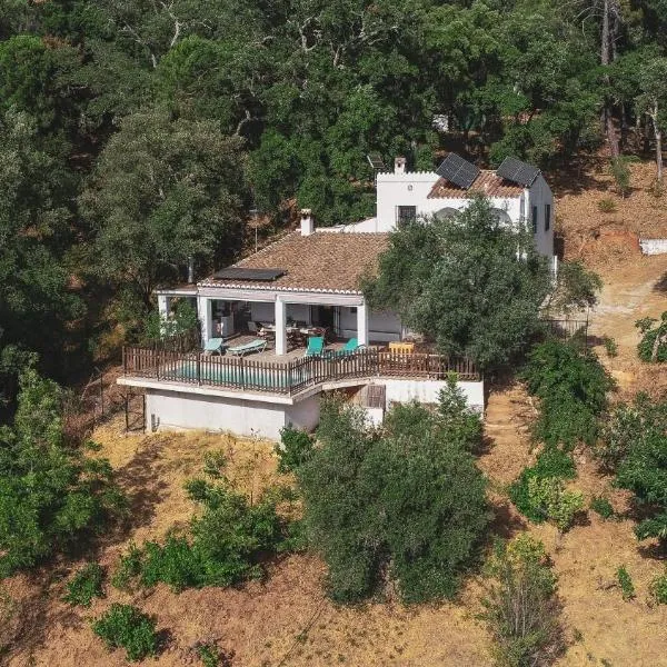 Casa rural Monte Dio，位于Jubrique的酒店