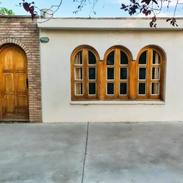 El Gorrión，位于La Consulta的酒店
