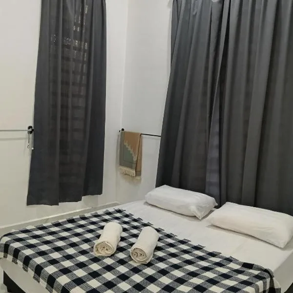 Nur Maju Homestay，位于哥打巴鲁的酒店