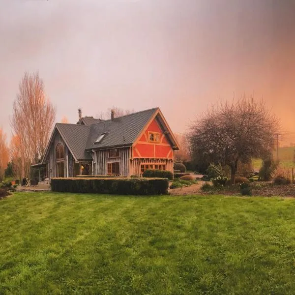 Streamside Country Manor，位于Walton的酒店
