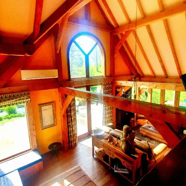 Streamside Country Manor，位于Walton的酒店