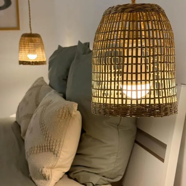 Chambre Cosy - Accès Privé - WIFI - Free Parking，位于Achenheim的酒店