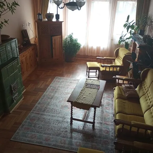 Rózsakert，位于Romhány的酒店