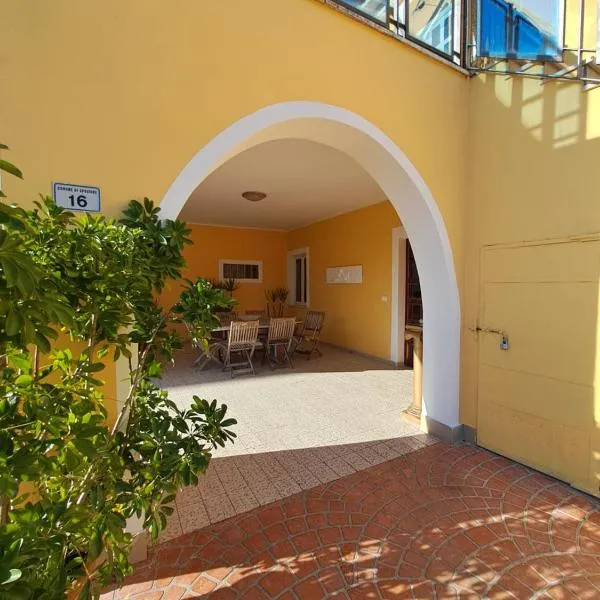 La Casa Di Fiore，位于斯波特勒的酒店