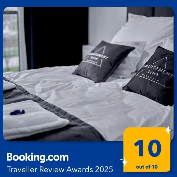 Apartament Sztuk Pięknych 10，位于皮拉的酒店