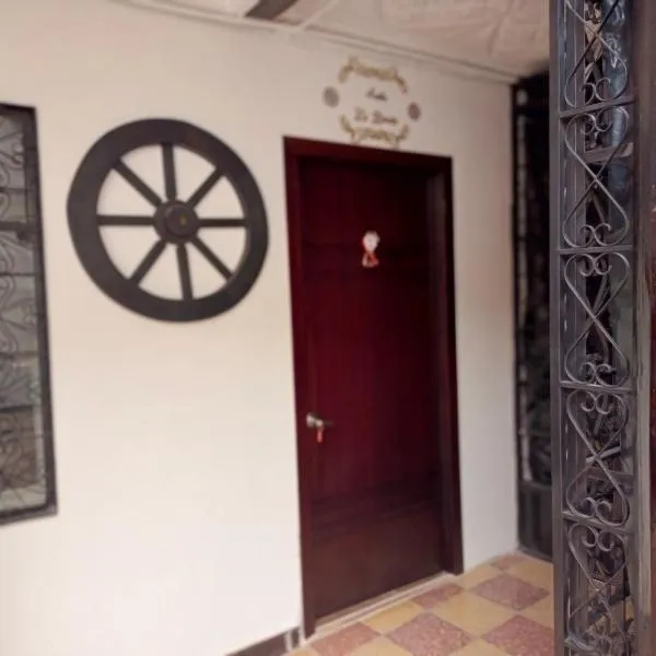 El Renacimiento - La Rueda，位于昆卡的酒店