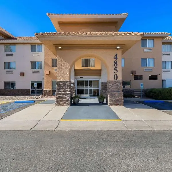Comfort Inn & Suites near Kino Sports Complex，位于土桑的酒店