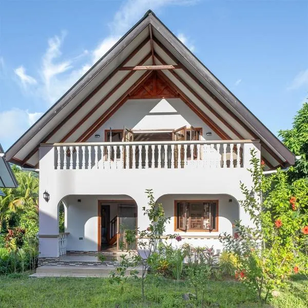 La Banane Rouge Self Catering，位于拉迪格岛的酒店