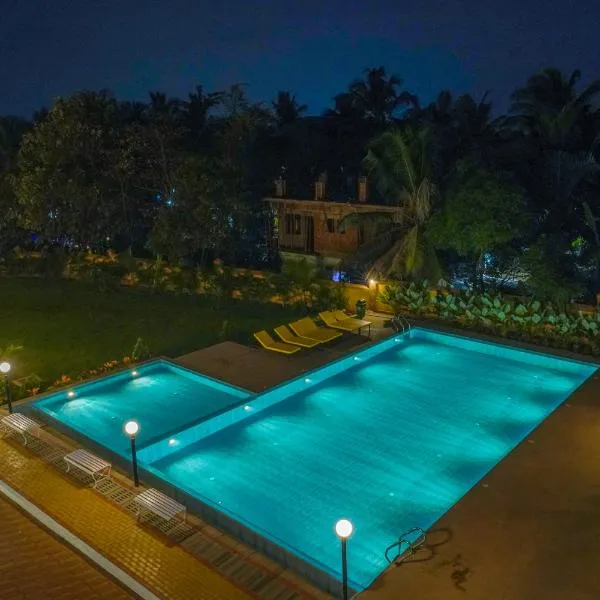 Alaya Stays 3 BHK Apartment with Pool - Veera Marina，位于Goa的酒店