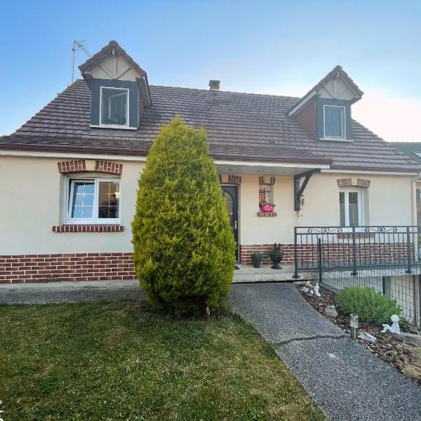 Gîte Les Ames Jumelles，位于Lahoussoye的酒店