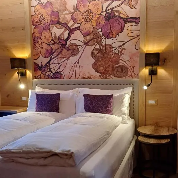 Albergo Majorka，位于卡纳泽伊的酒店