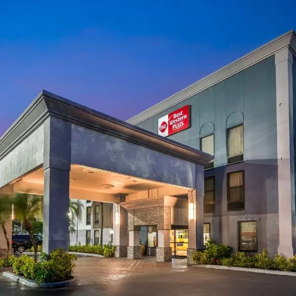 Best Western Plus Universal Inn - Free Shuttle to Universal Studios!，位于奥兰多的酒店