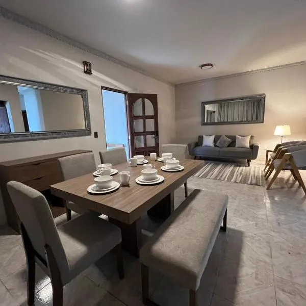 La casa de Carmen- Moderno apartamento，位于埃塞基耶尔-蒙特斯的酒店