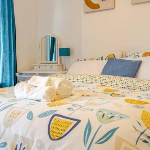 Modern Comfort for 5 Relax, Stay & Explore，位于Meltham的酒店