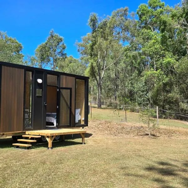 The Mini Chalet by Tiny Away，位于Bromfleet的酒店