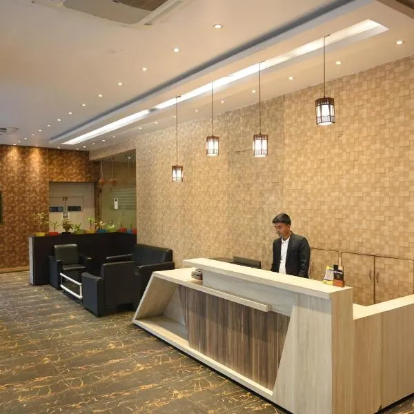 The Citi Residenci Hotel, Bidhannagar，位于杜尔加布尔的酒店