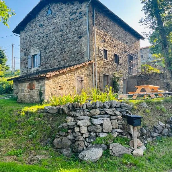 Le gîte Rodary，位于Grandrif的酒店