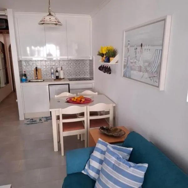 Casa Salome by El Sirocco，位于莫甘海滩的酒店