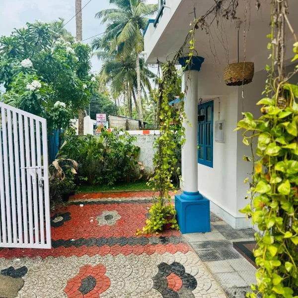 MOON VILLA 01 varkala 3bhk with kitchen，位于瓦尔卡拉的酒店