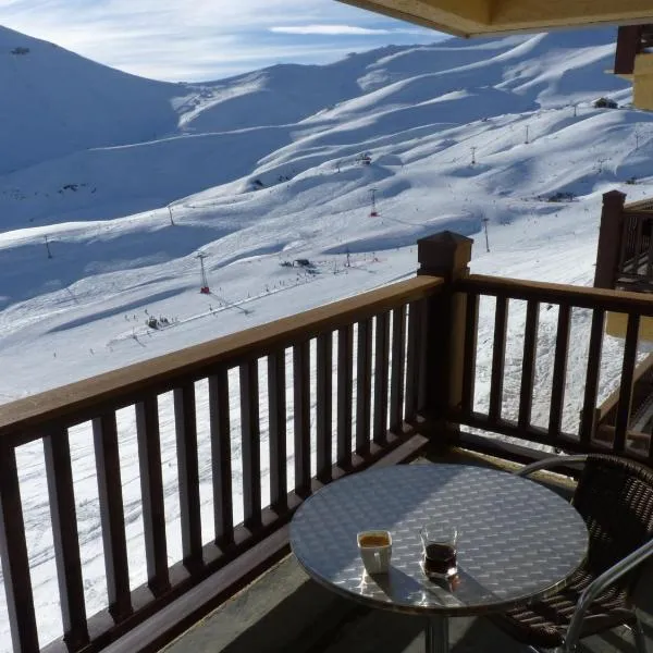 Valle Nevado Apartamento Ski In Out，位于El Colorado的酒店