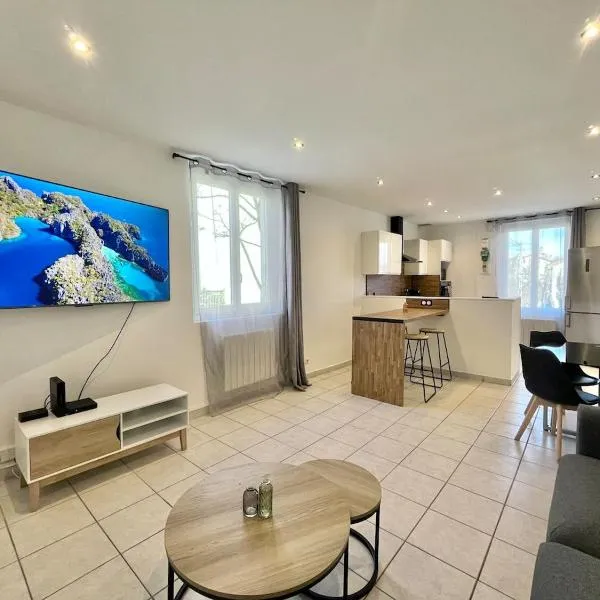 Maison de ville rénovée à 15 min de Lyon，位于皮埃尔贝尼特的酒店