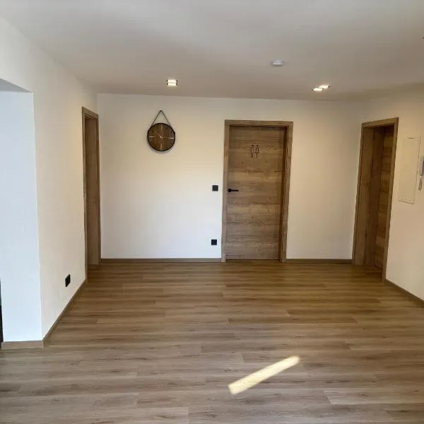 Apartment in Miesenbach，位于Miesenbach的酒店