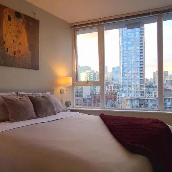 Charming Abode Downtown Vancouver，位于温哥华的酒店