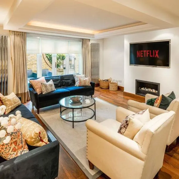 -Air con- Luxury Townhouse - High St Kensington!，位于伦敦的酒店