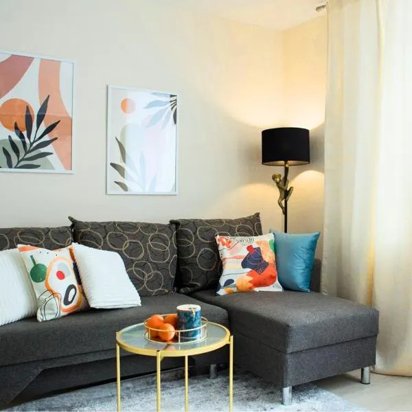 Modern Studio Apartment，位于约赫维的酒店