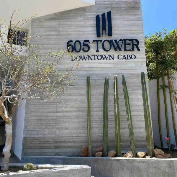 605 Tower Los Cabos，位于卡波圣卢卡斯的酒店